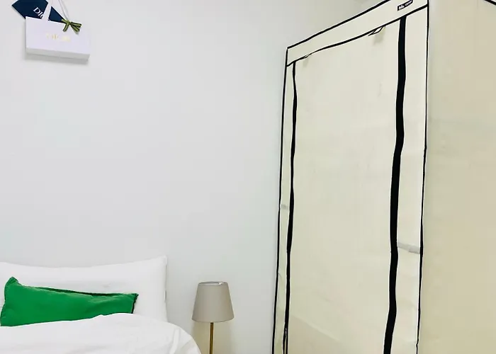 Villa Quiet And Cozy 성수, 잠실 10분,도심 속 고요한 힐링 아지트, Second Floor 나루하우스 Naru House *