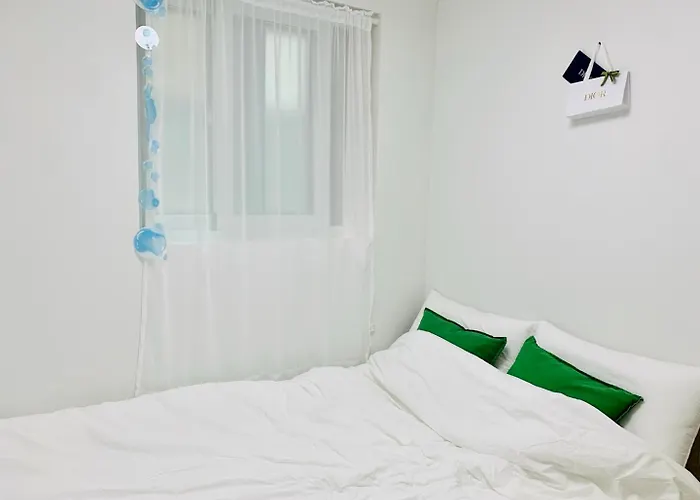 Quiet And Cozy 성수, 잠실 10분,도심 속 고요한 힐링 아지트, Second Floor 나루하우스 Naru House Villa *