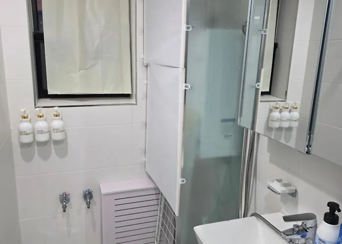 Villa Quiet And Cozy 성수, 잠실 10분,도심 속 고요한 힐링 아지트, Second Floor 나루하우스 Naru House *
