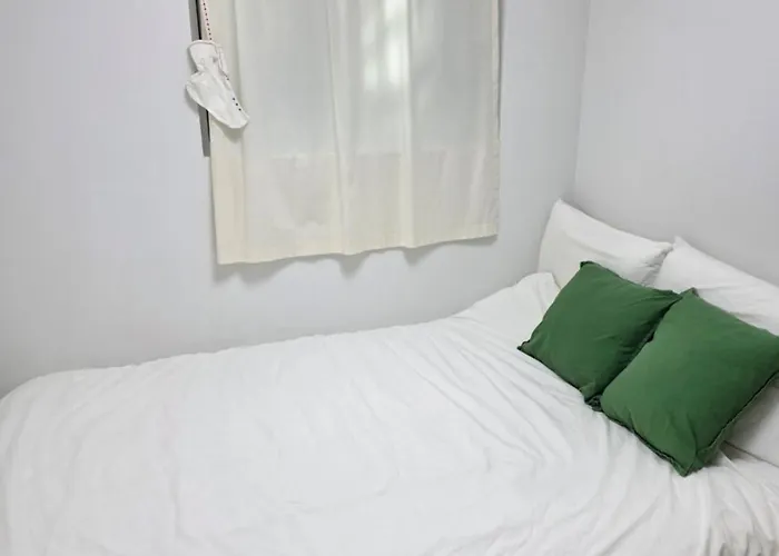 Villa Quiet And Cozy 성수, 잠실 10분,도심 속 고요한 힐링 아지트, Second Floor 나루하우스 Naru House *